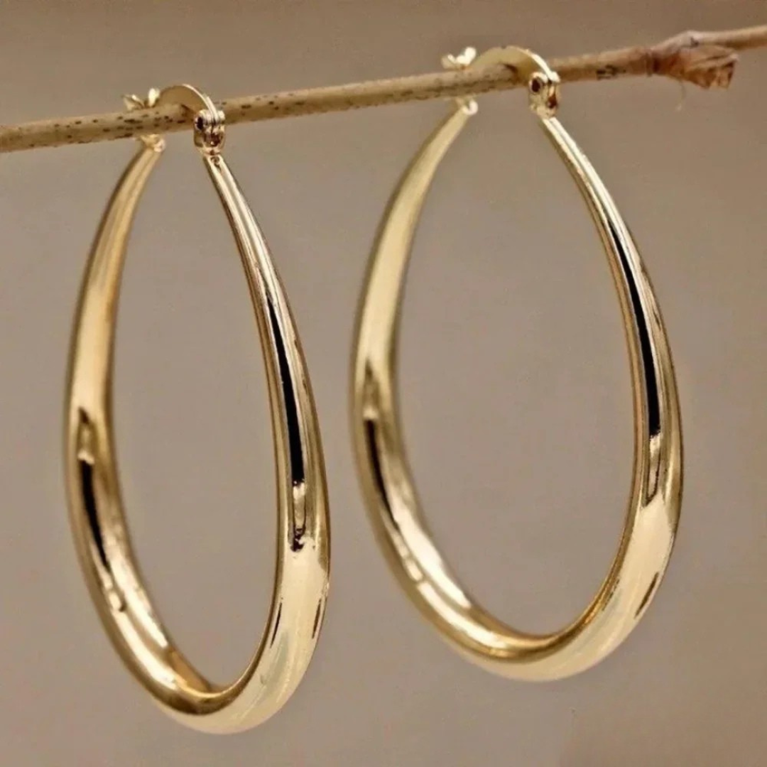 Lena | Chic Gold Hoop Earrings