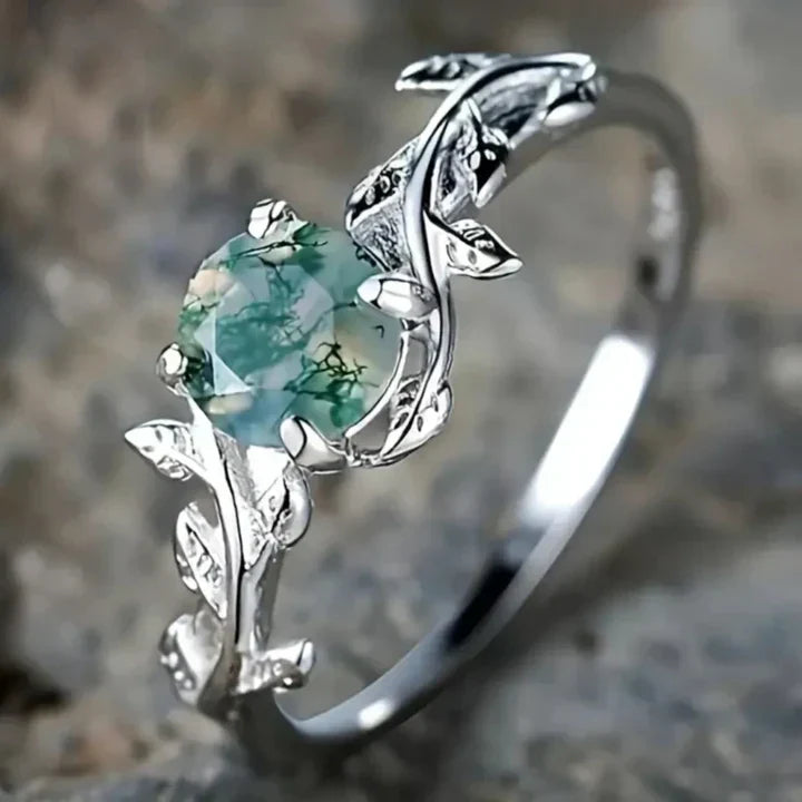 Maliyah | Exclusive Green Gemstones Ring