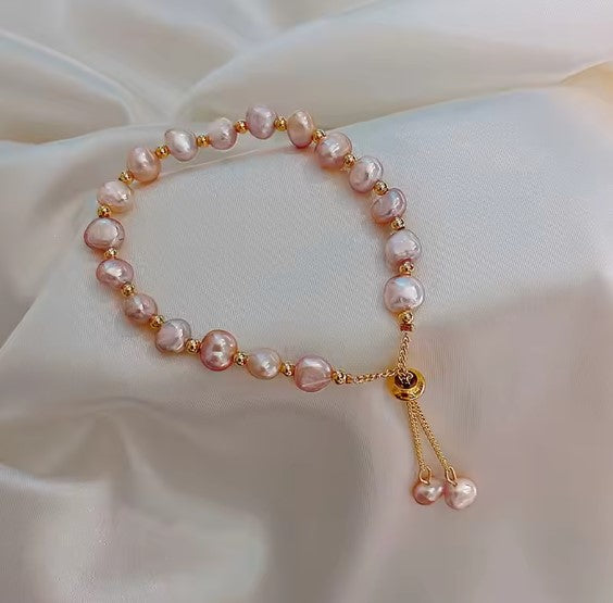 Darcy | Vintage Pink Pearl Charm Wrist Bracelet