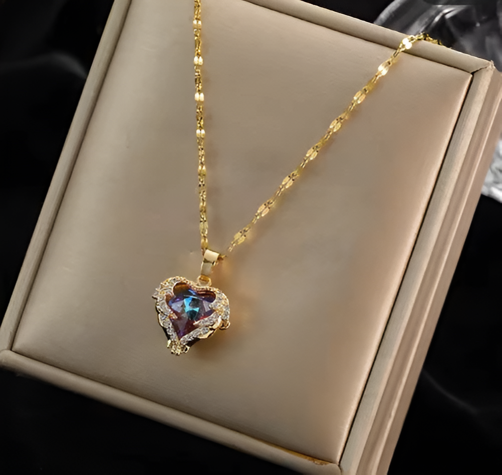 Sutton | Heart Zircon Pendant Necklace