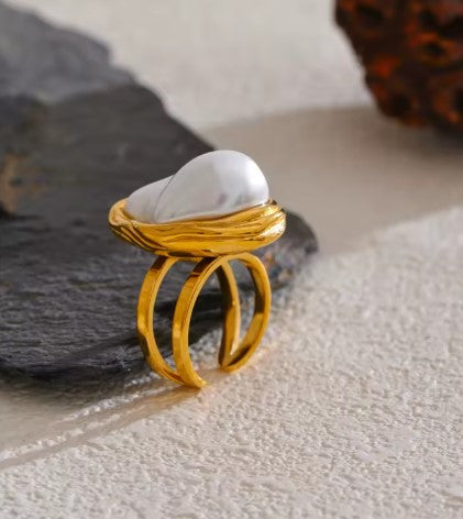 Rhea | Vintage Pearl Vintage Open Ring
