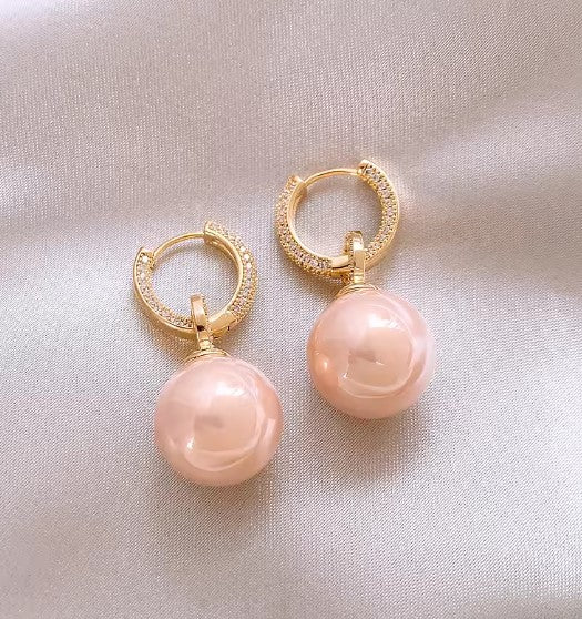 Kimber | Vintage Micro Zircon Pink Pearl Earrings