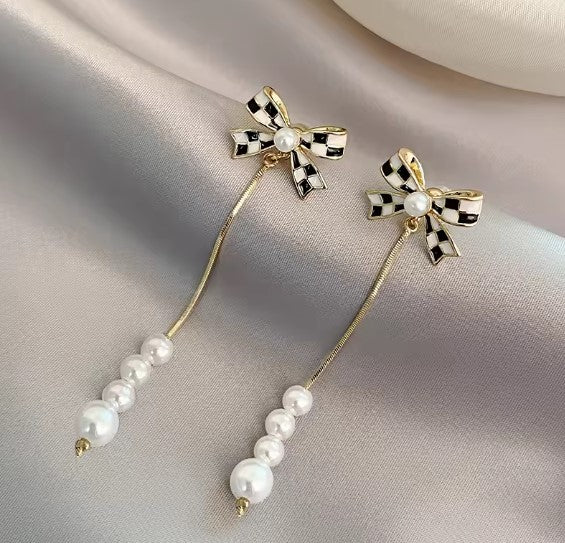 Jenna | Black and White Matching Bowknot Pearl Tassel Earrings