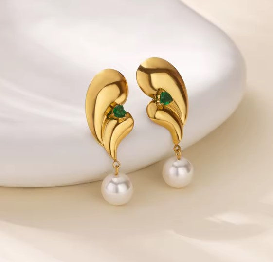 Lyric | Nova Pearl Dangle Earrings