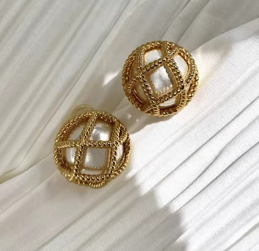 Eileen | Classic Woven Hollow Pearl Earrings