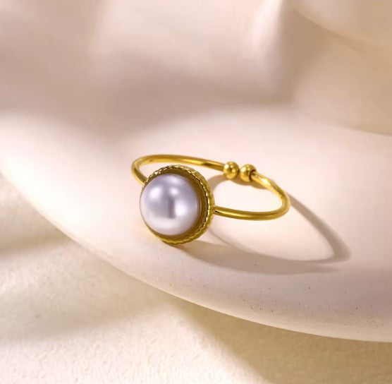 Zahra | Exquisite Pearl Adjustable Gold Ring