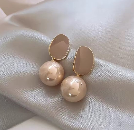 Camila | Elegant Light Pearl Dangle Earrings