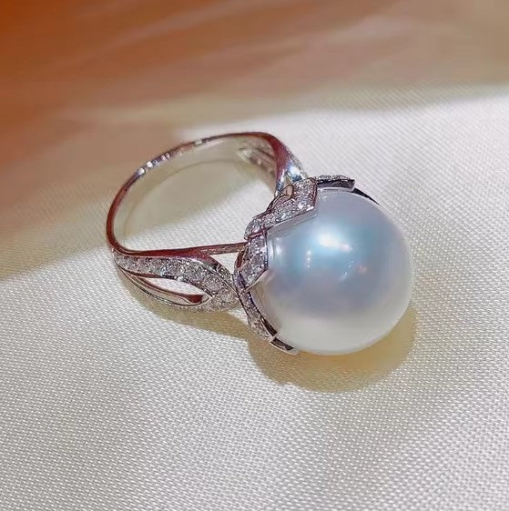 Jovie | Elegant Crystal Simulated Pearl Ring