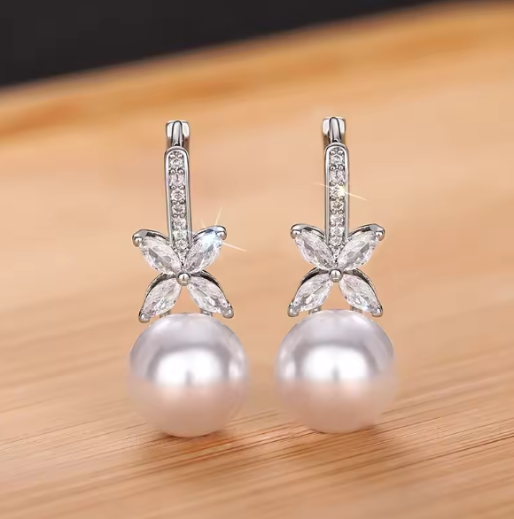 Ariya | Dazzling Zirconia Pearl Drop Earrings