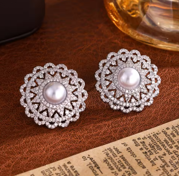 Abby | Classic Zircon Round Flower Pearl Stud Earrings