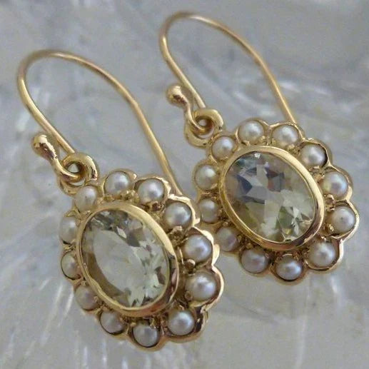 Leslie | Vintage Pearl & Green Glass Earrings