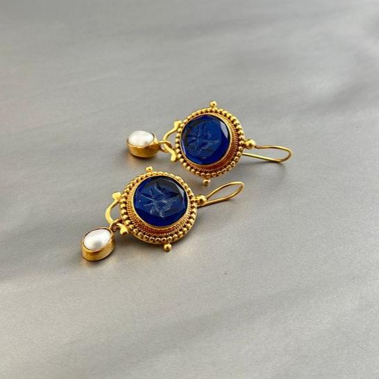 Arisbeth | Vintage Blue Pearl Gold Earrings