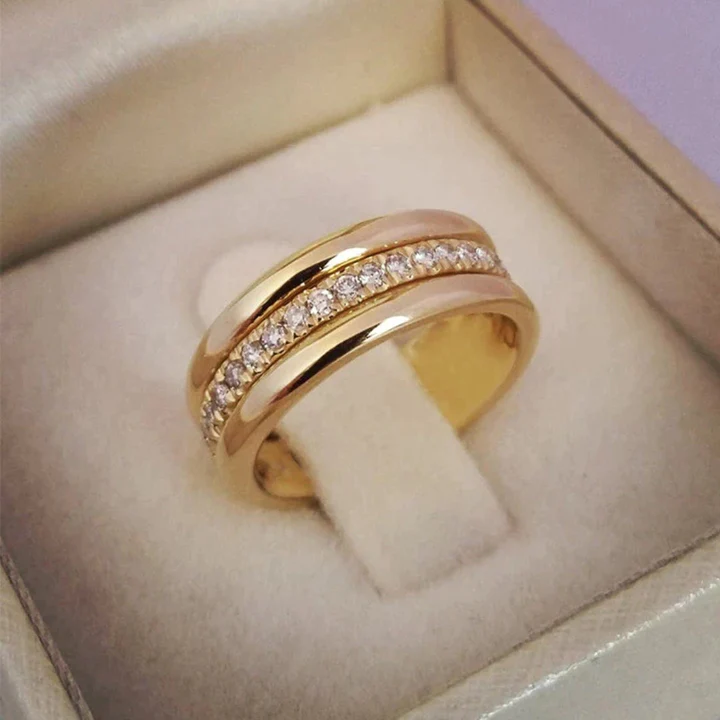 Evelina | Vintage Zirconia Inlaid Ring