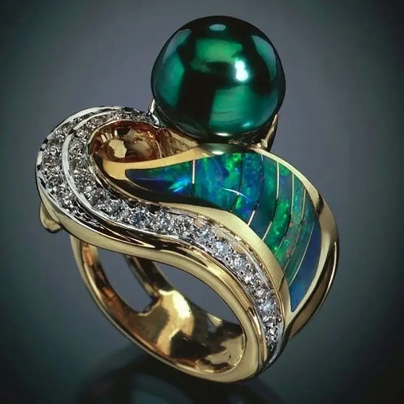 Dulce | Vintage Green Pearl Zirconia Ring