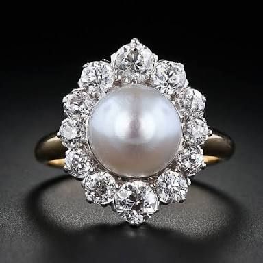 Tiana | Vintage Mandala Pearl Ring