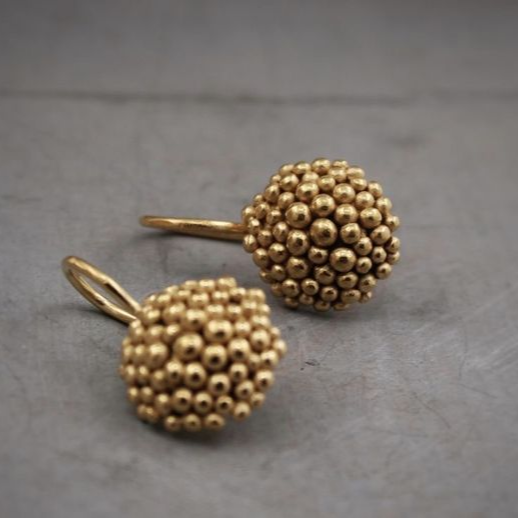 Sol | Vintage Golden Pearl Rounded Earrings