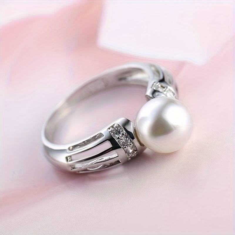 Maelynn | Vintage Silver Pearl Ring