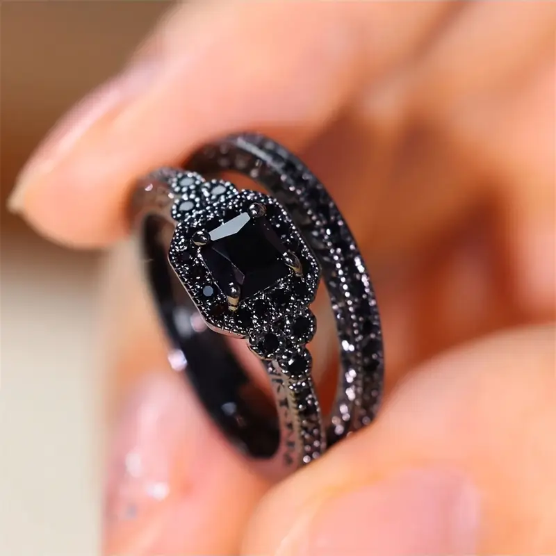 Cambria | Retro Black Ring