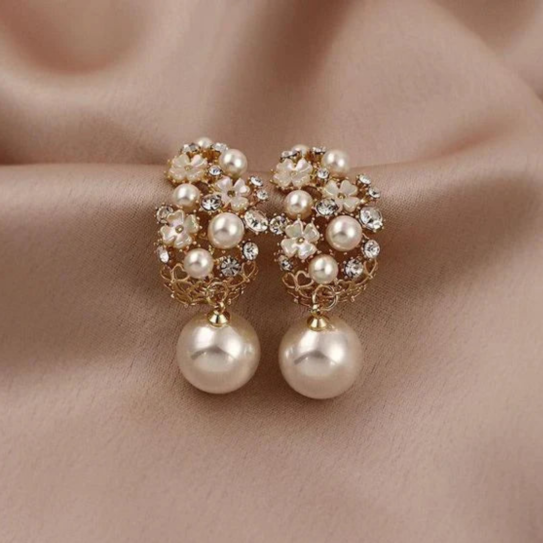 Micah | Elegant Flower Pearl Earrings