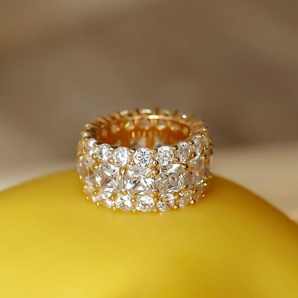 Giovanna | Yellow Gold Multi-Row Cushion Cut Eternity Wedding Band