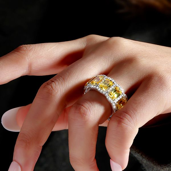 Ada | Yellow Golden Prong Cushion Cut Wedding Band For Women