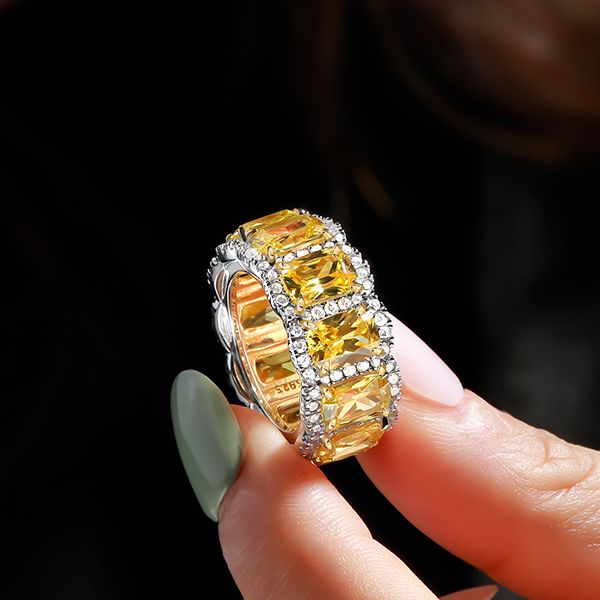 Ada | Yellow Golden Prong Cushion Cut Wedding Band For Women