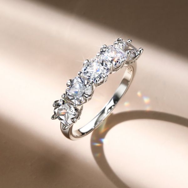 Saanvi | Five Stone Cushion Cut Wedding Band