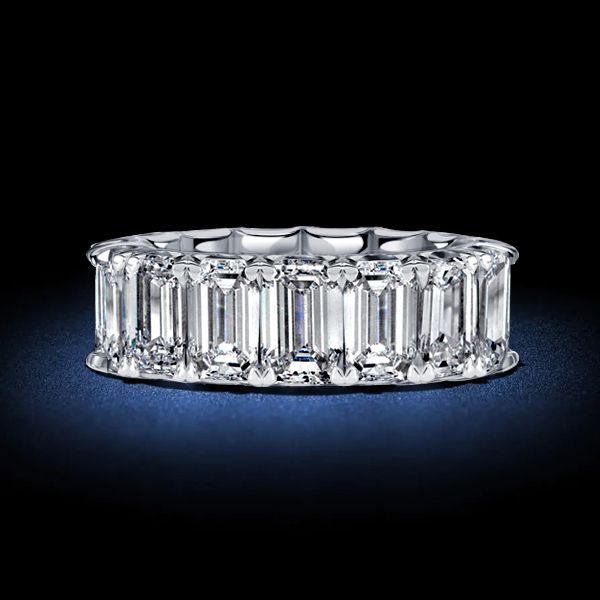 Nancy | U-prong Emerald Cut Eternity Wedding Band For Women