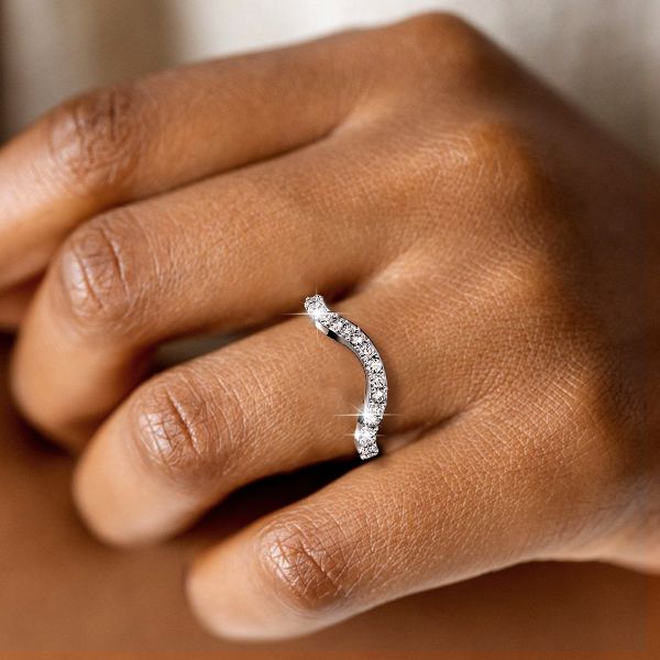 Naomi | Round Cut Arch Curved Ring Chevron Wedding Band