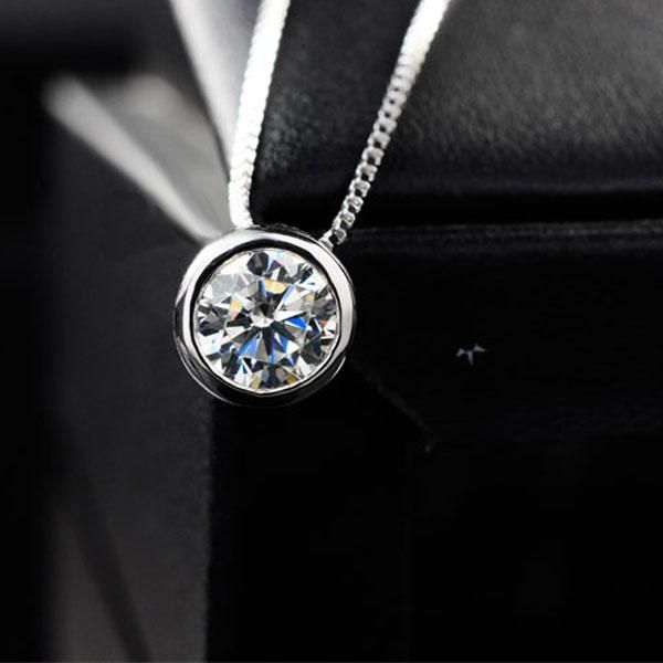 Elyse | Round Cut Bezel Setting Pendant Necklace For Women