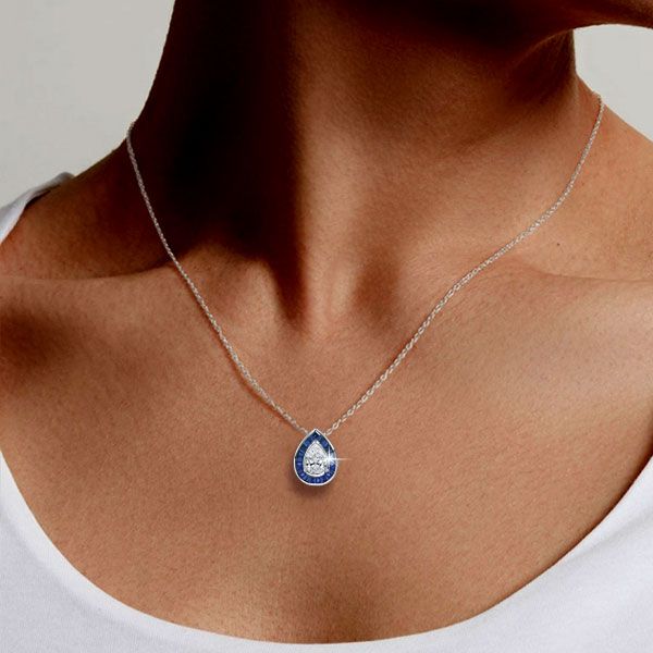 Dafne | Pear Cut Blue Sapphire Necklace Halo Pendant Necklace