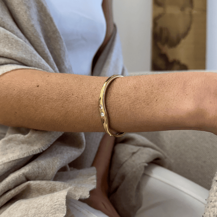 Carmen | Adjustable Faro Bangle in Gold