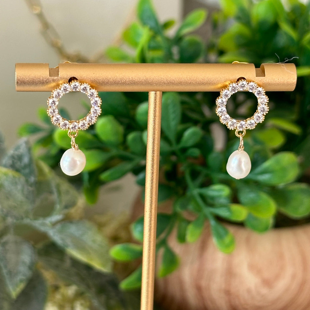 Reyna | Belina Open Circle Pearl Earrings
