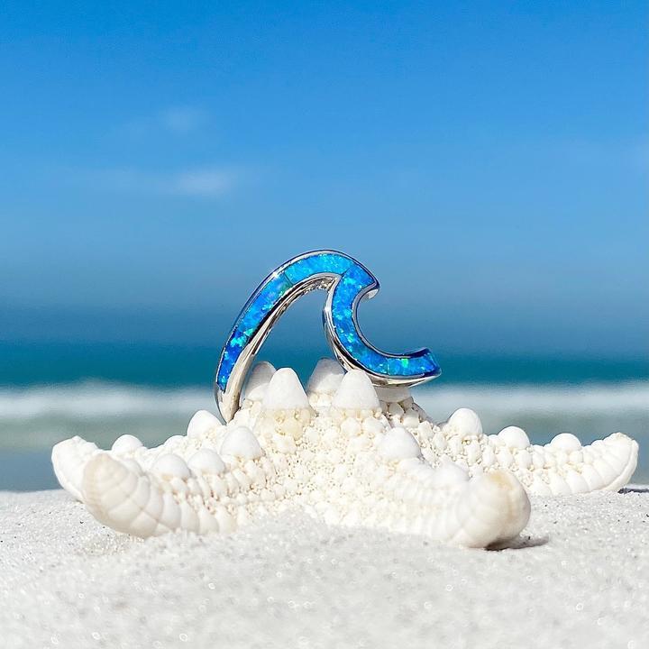 Mara | Sea Wave Ring in Opal and Silver