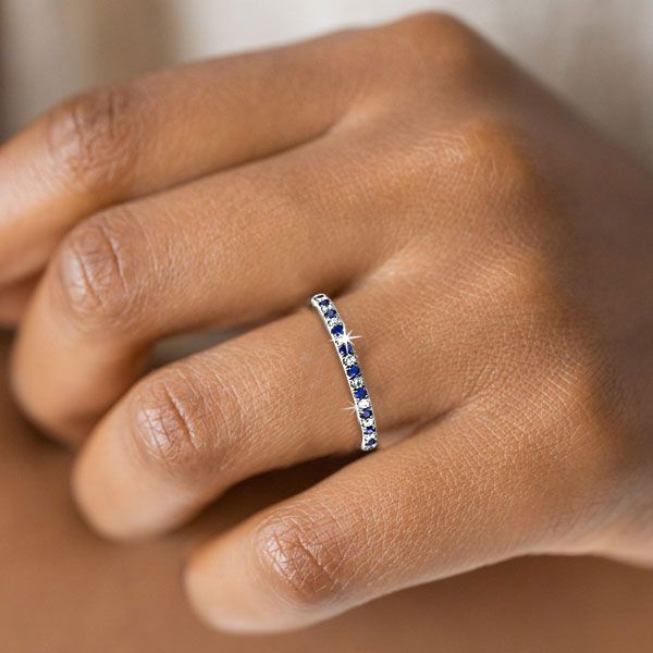 Yaretzi | Round Cut Bule & White Wedding Band For Women