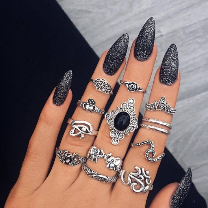 Daphne | Unique Rings Set