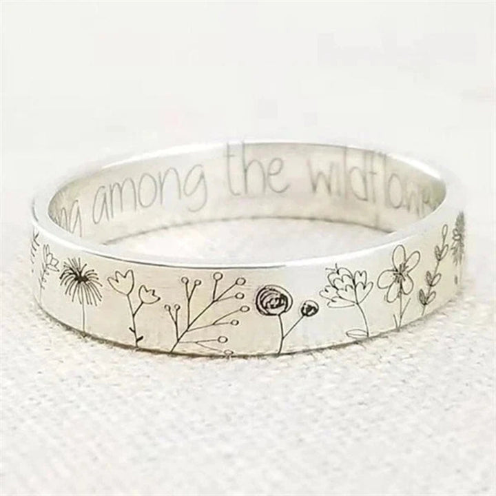 Selene | Minimalist Silver Ring