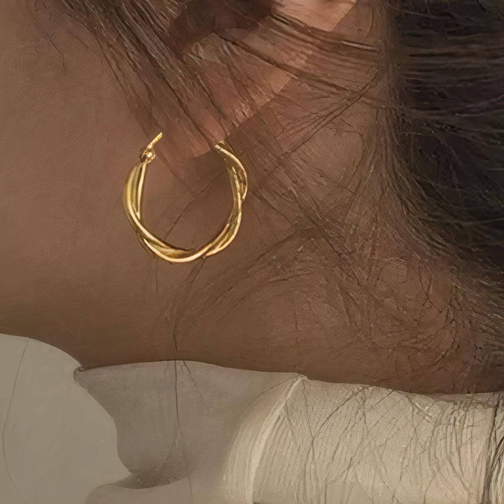 Maggie | Essential Twisty Hoop