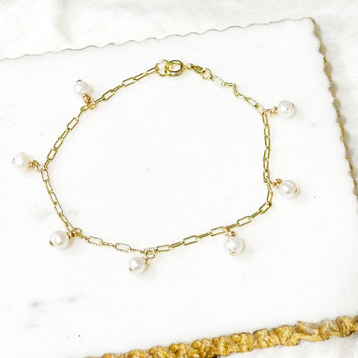 Iyla | Gina Mini Pearl Charm Bracelet