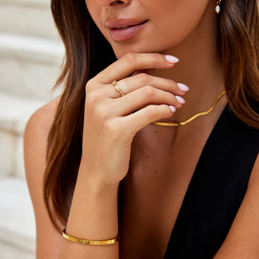 Londyn | Peace - Crystal Gold Vine Ring