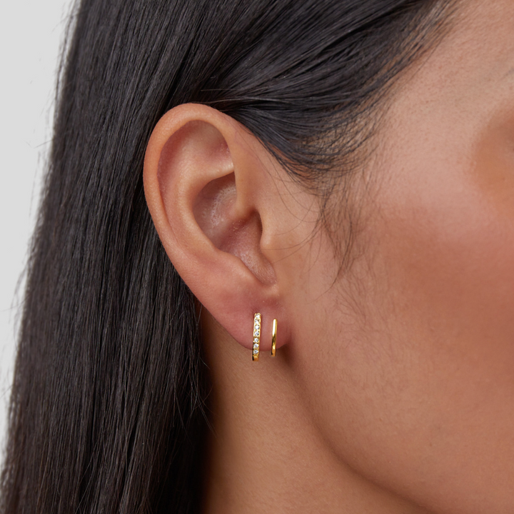 Wrenlee | Claw Gold & Crystal Earrings