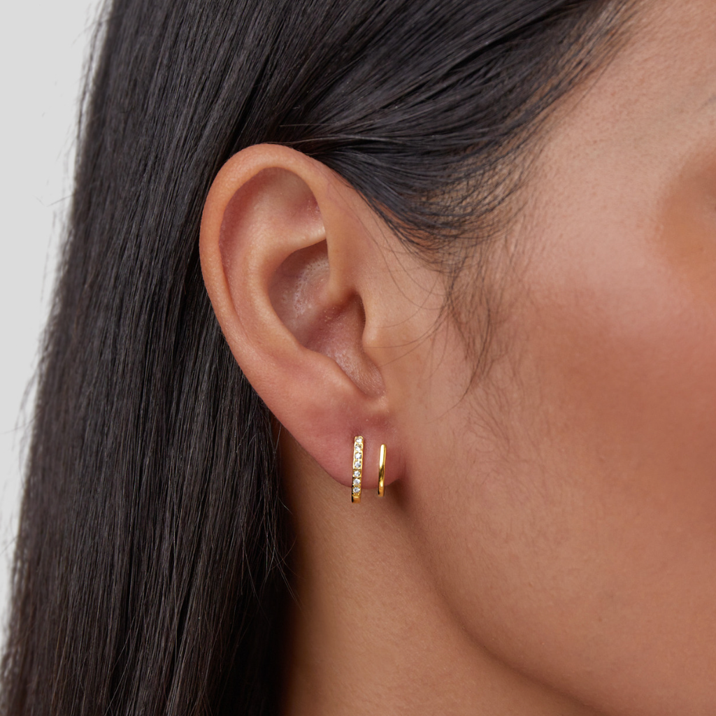 Clara | Claw Gold & Crystal Earrings