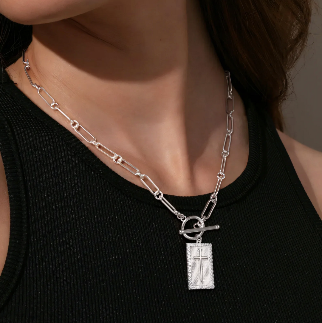 Logan | Unique Elegant Cross Necklace