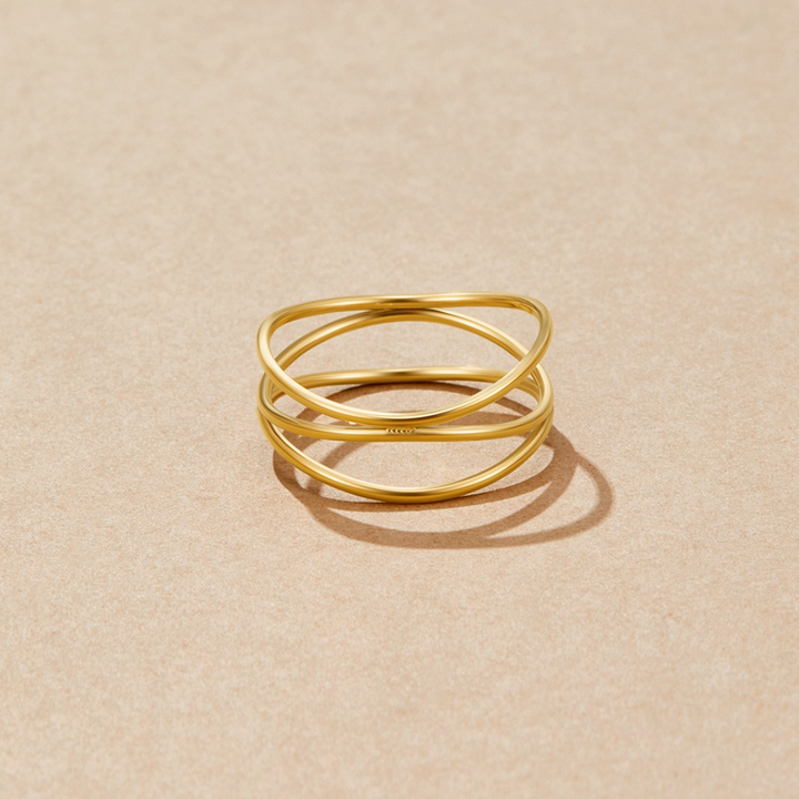 Tessa | Infinity Loop - Gold Ring