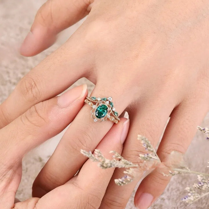 Monica | Luxury Green & White Stone Gold Flower Ring Set for Women