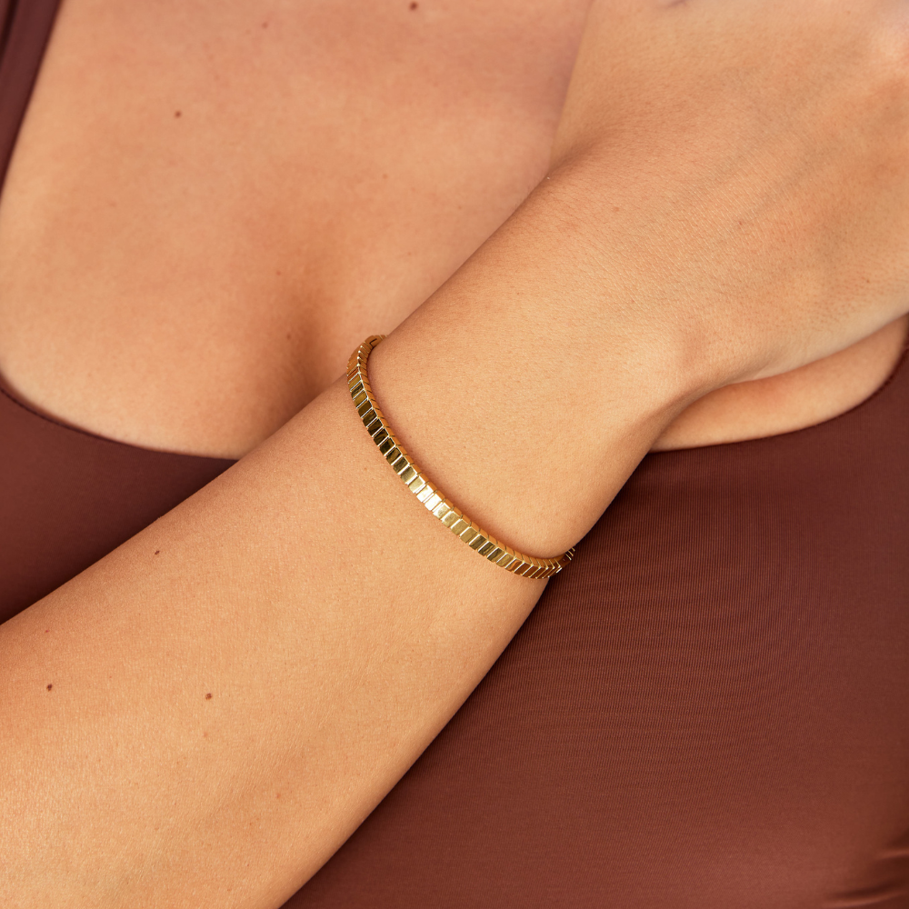 Wren | Tara Gold Bangle