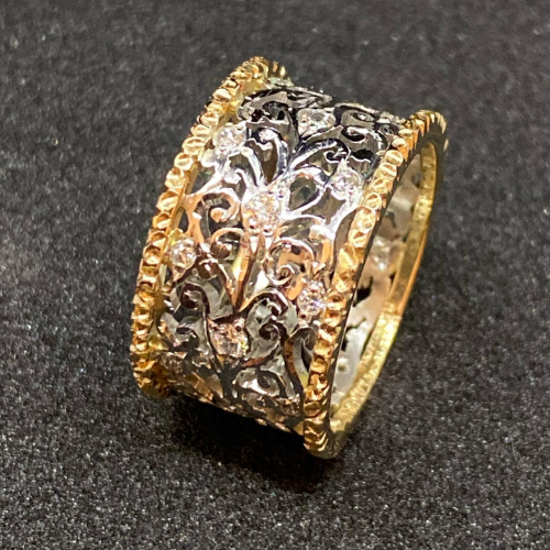 Aurelia | Vintage Zirconia Ivy Ring