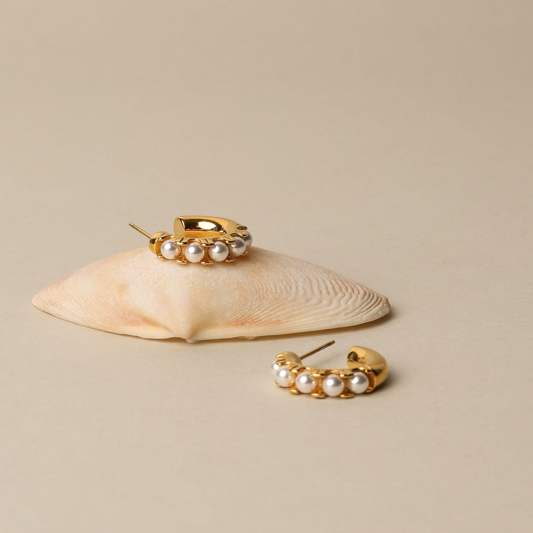 Alexis | Mini Pearl Huggies Earrings