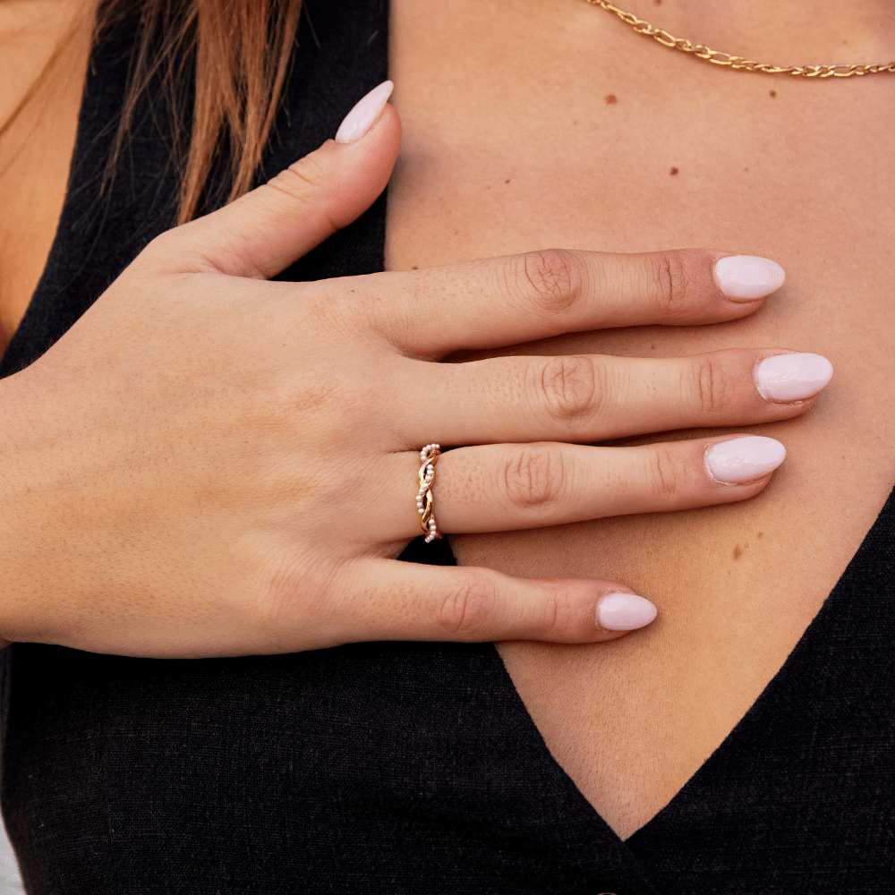 Bella | Twist Pearl Ring