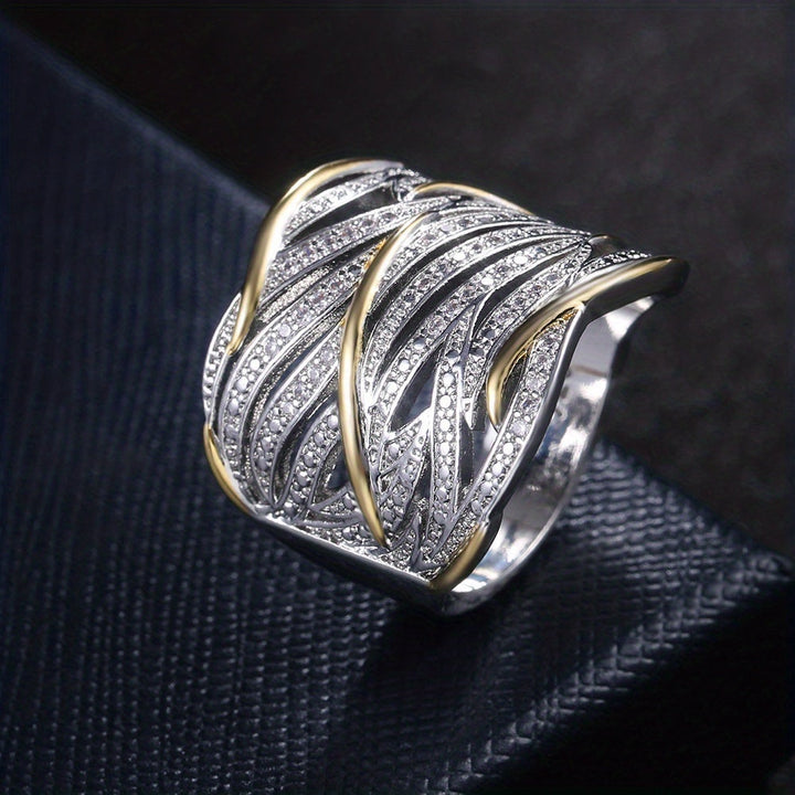 Sylvie | Elegant Multilayer Twisted Ring